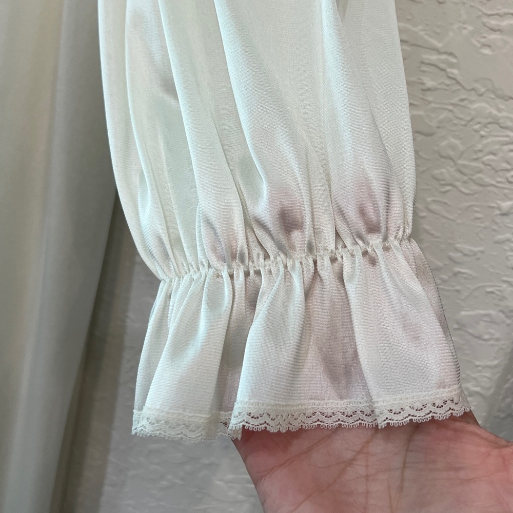 Vintage Vanity Fair Lace & Floral Embroidered Long Robe & Nightgown Set XXL - Picture 3 of 15